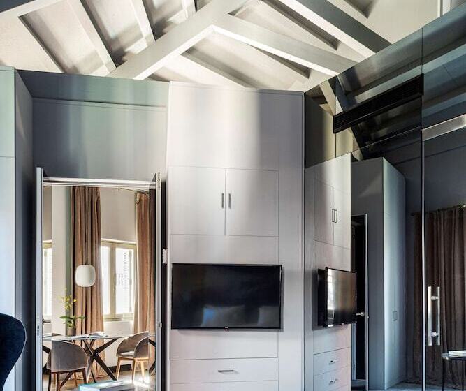 سوئیت با چشمانداز, Radisson Blu Hotel, Madrid Prado