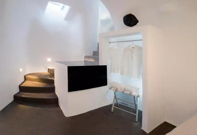ジュニアスイート, Aqua Serenity Luxury Suites Santorini