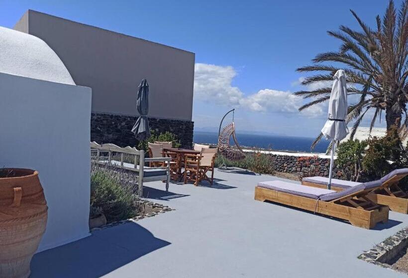 Президентский Люкс, Aqua Serenity Luxury Suites Santorini