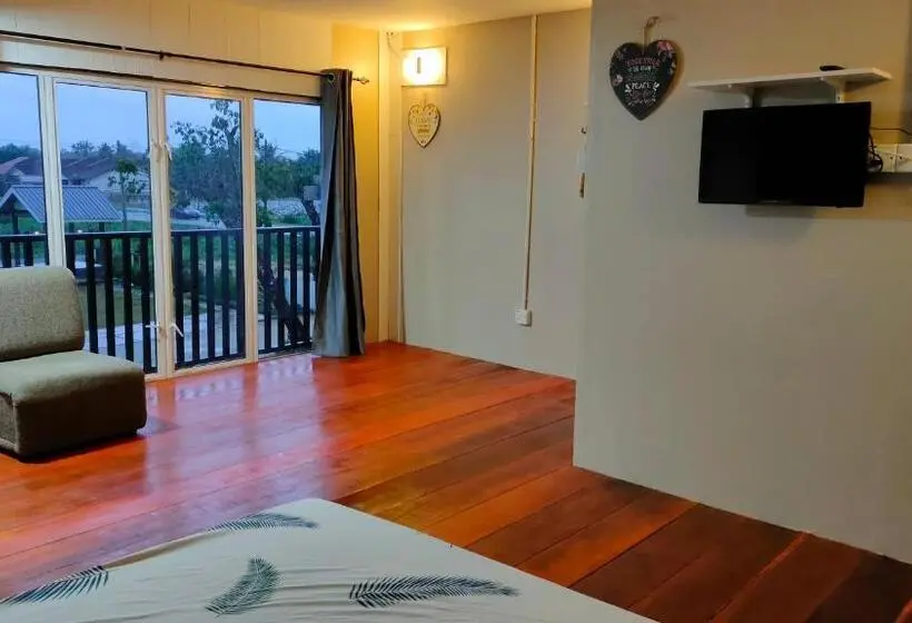 スーペリアールーム, Aleesa Roomstay &