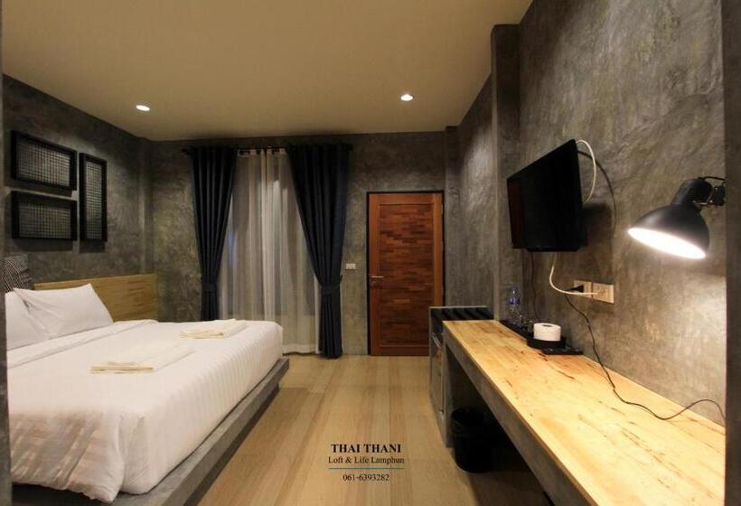 디럭스 룸 킹사이즈 침대, Thai Thani Loft & Life Lamphun