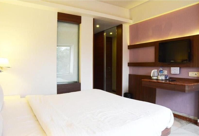 高级套房, Beautiful Hotel In Lonavala