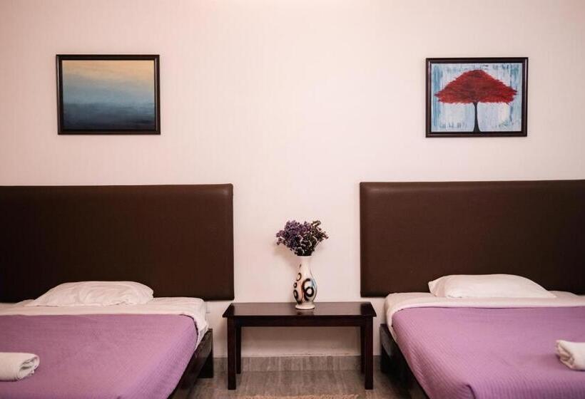 スタンダードルーム, Akim Homestay