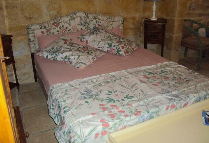 اتاق استاندارد چهار تخته, La Gozitaine