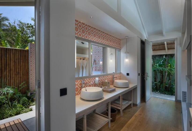 ویلای یک اتاق خوابه با استخر شنا, Cora Cora Maldives  Premium Allinclusive Resort