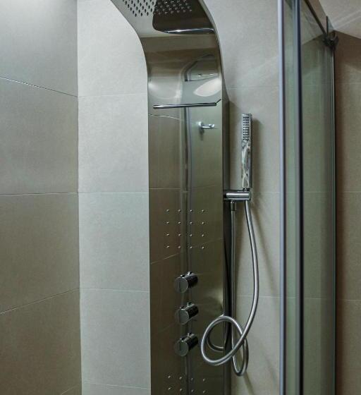 Номер Стандарт, La Rectoral