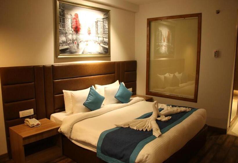 スタンダードルーム, The Grand Arc Hotel & Convention Centre