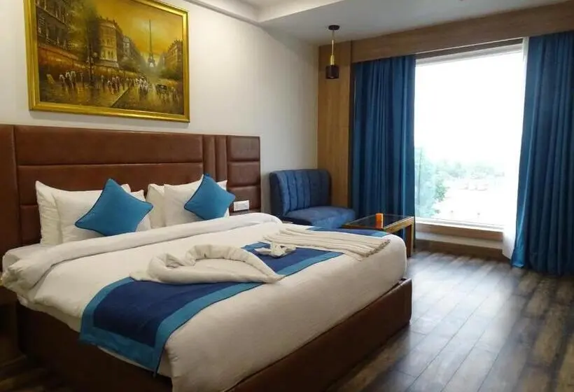 Superior-huone, The Grand Arc Hotel & Convention Centre