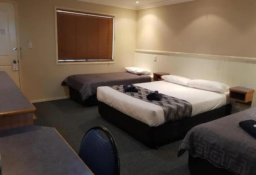 スタンダード４人部屋, Dirranbandi Motor Inn
