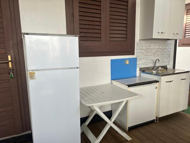 ベーシックルーム, Affitta Camere Con Angolo Cottura