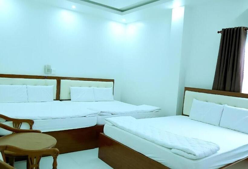 اتاق خانوادگی, đăng Khoa 1 Núi Sam