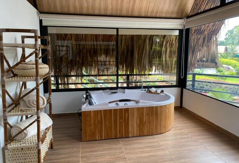 סוויטה עם מרפסת, Rancho Ecoturistico El Faro