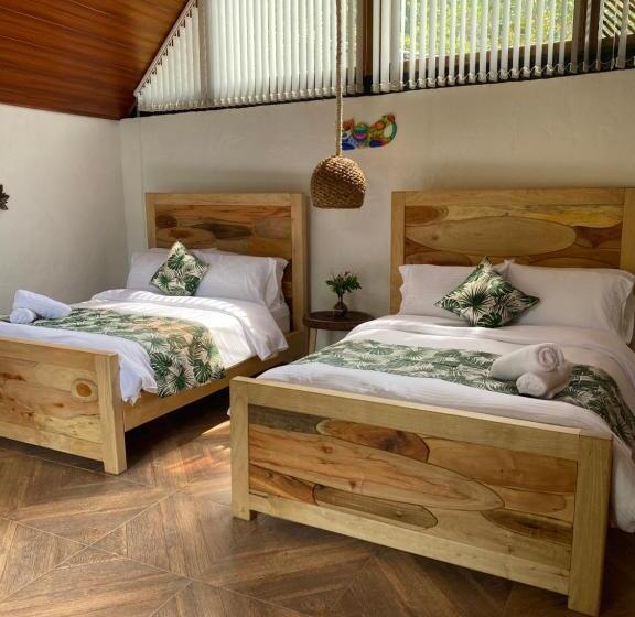 חדר סטנדרט לארבעה, Rancho Ecoturistico El Faro