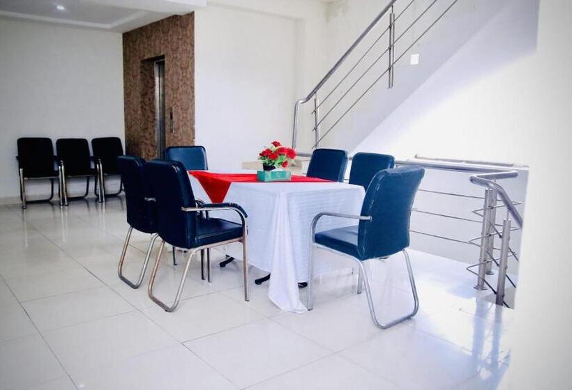 اتاق لوکس یک تخته, Tulip Inn