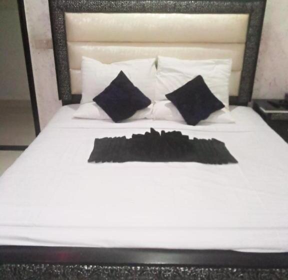 اتاق لوکس, Tulip Inn