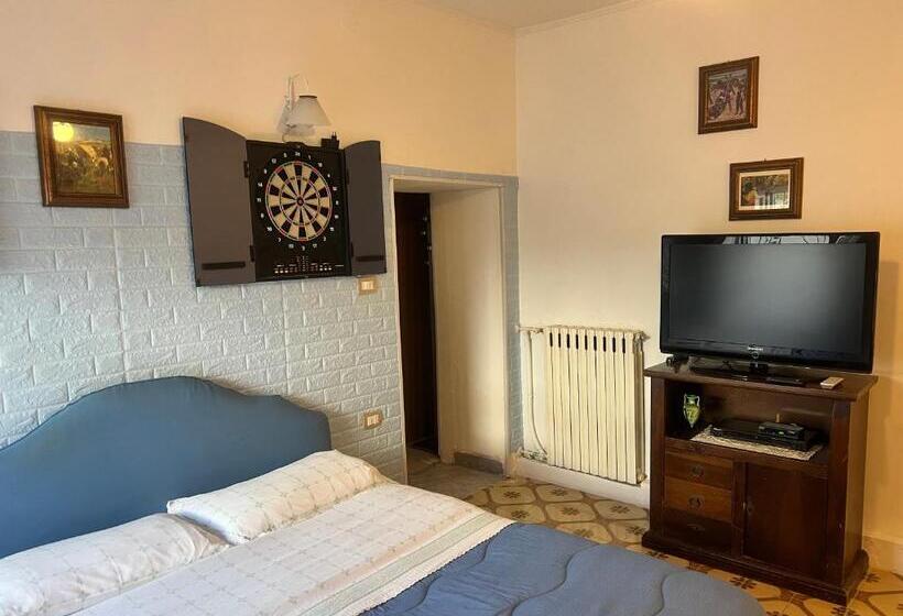 Апартаменты 1 Спальня Нижний Этаж, La Casina Rossa B&b Da Capachiatta