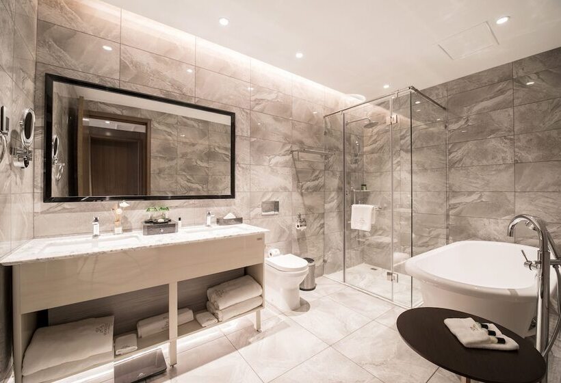 سوییت اجرایی, Marigold