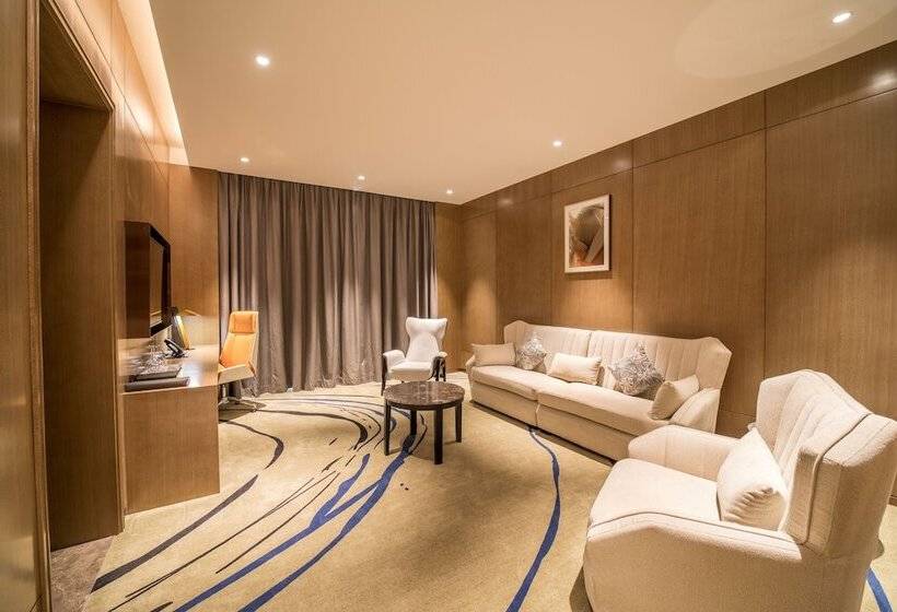 سوییت خانوادگی, Marigold