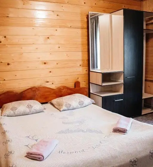 Standard-huone Vuoristonäkymä, котедж з неймовірними краєвидами, карпатський чан Dream, чан джакузі