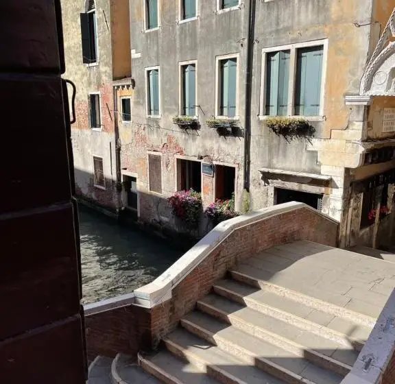اتاق لوکس, Palazzo Suite Ducale