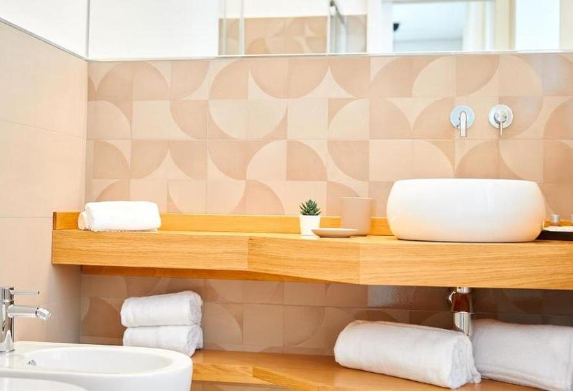 스탠다드 룸 킹사이즈 침대, Villa Rosa Residence