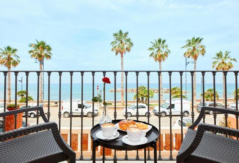 キングサイズベッドのスタンダードルーム, Villa Rosa Residence