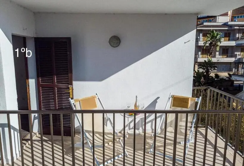 バルコニー付き１ベッドルームアパートメント, Apartments Playa