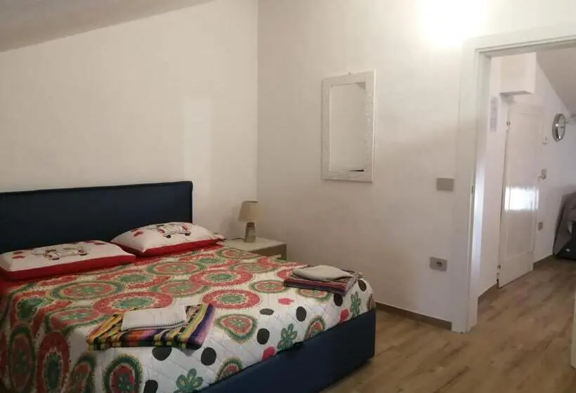 スタンダードルーム, B&b I Gemelli