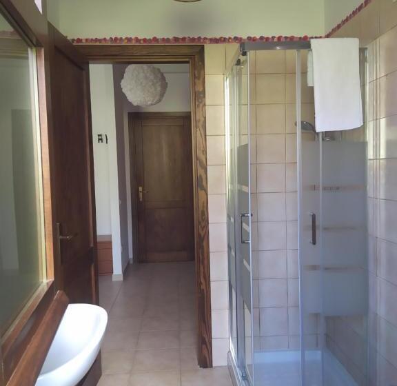 חדר לארבעה סטנדרטי עם נוף לגינה, Marrubiu Resort Note Di Stelle