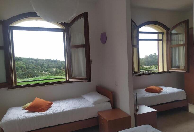 חדר משפחתי נוף לגינה, Marrubiu Resort Note Di Stelle