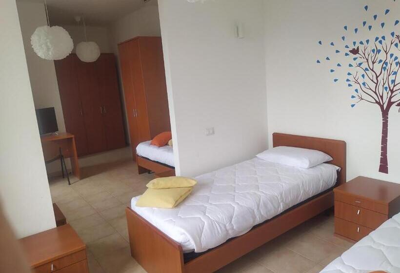 Семейный Номер Вид на Сад, Marrubiu Resort Note Di Stelle