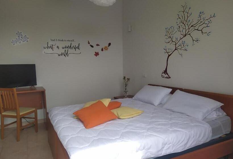 חדר סטנדרט מותאם לאדם עם מוגבלויות, Marrubiu Resort Note Di Stelle