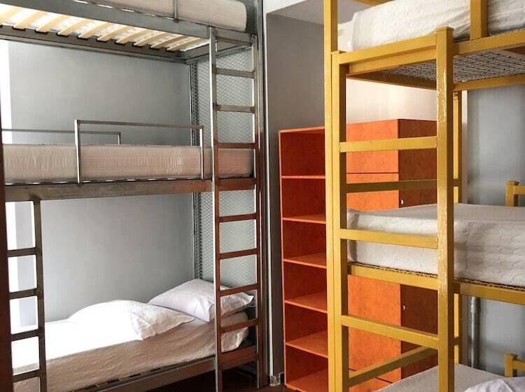 מיטה בחדר משותף, H Hostel Friendly Accommodation