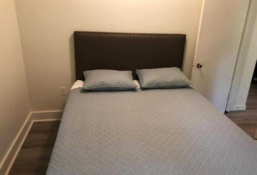 Family Suite, Herring Run Motel And Tiny Cabins