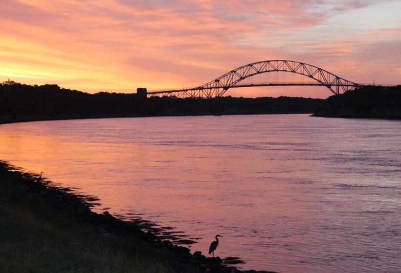 Номер Стандарт, Herring Run Motel And Tiny Cabins