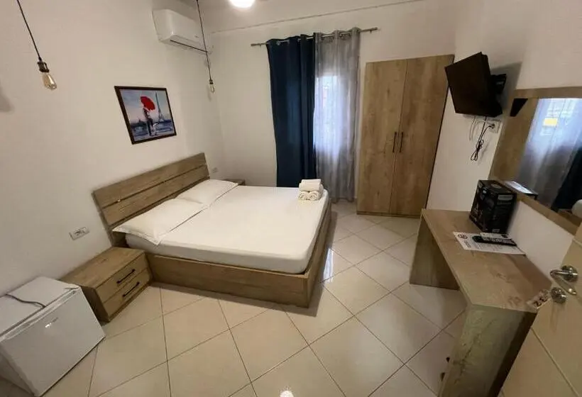 Standard-huone, Apostoli