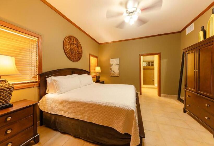 Вилла Deluxe 3 Спальни, Tara Del Sol Resort