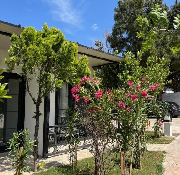 חדר סטנדרט נוף לגינה, Otel Beyaz İnci