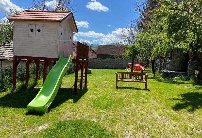 شقة سوبريور غرفة واحدة, Antik Vendégház