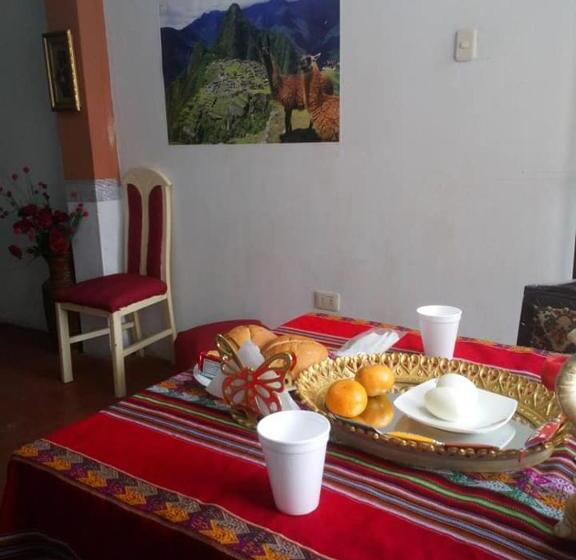 4인용 스탠다드 룸, Inti Hostel Airport