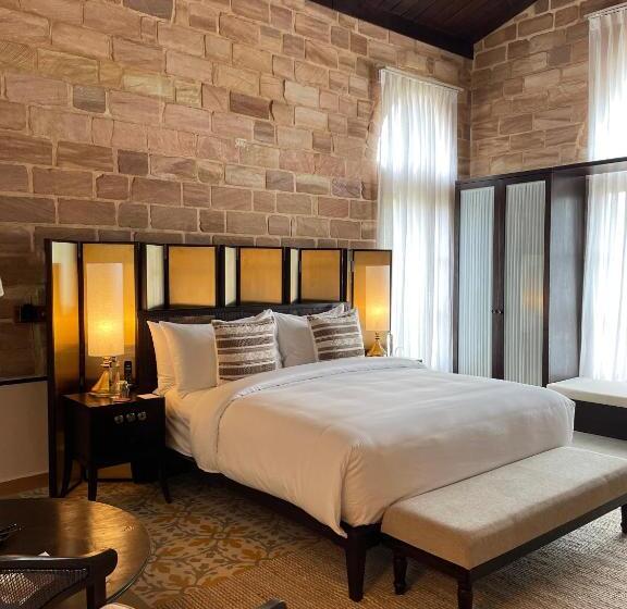 חדר דלוקס, The Postcard Gir Wildlife Sanctuary