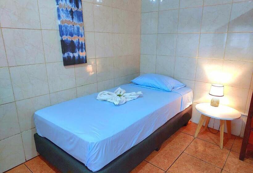 اتاق استاندارد, Hostel Del Pacífico
