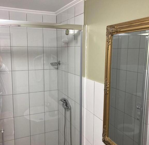 프레지덴셜 스위트, Elstefanino House