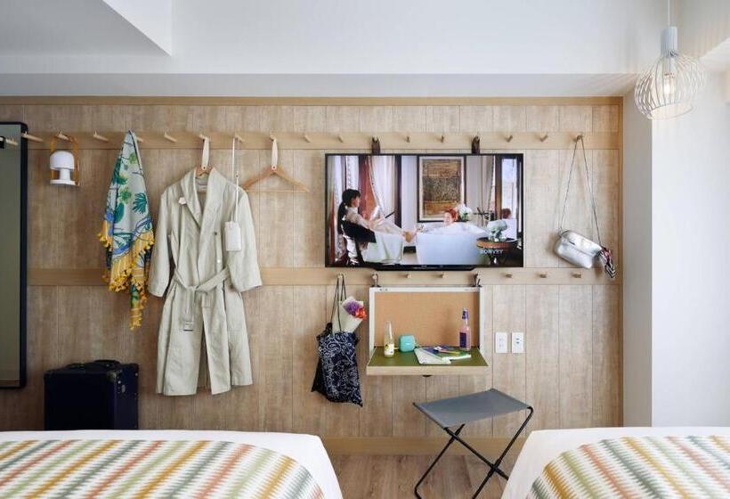 Quarto Estandar Primeiro Andar, Moxy Kyoto