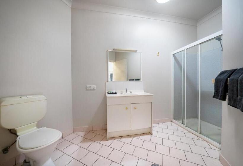 Семейный Номер, Woolgoolga Coast Motel