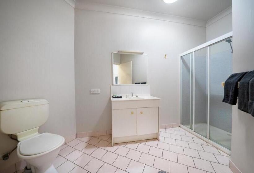 חדר משפחתי, Woolgoolga Coast Motel