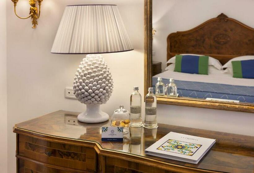 デラックスルーム, Grand Hotel La Favorita