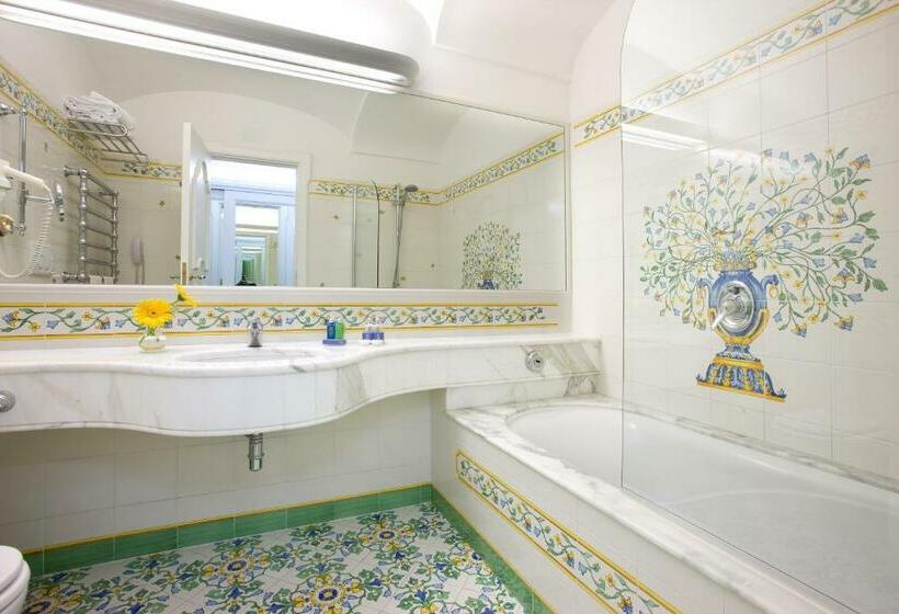 デラックスルーム, Grand Hotel La Favorita