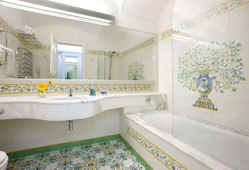اتاق لوکس, Grand Hotel La Favorita