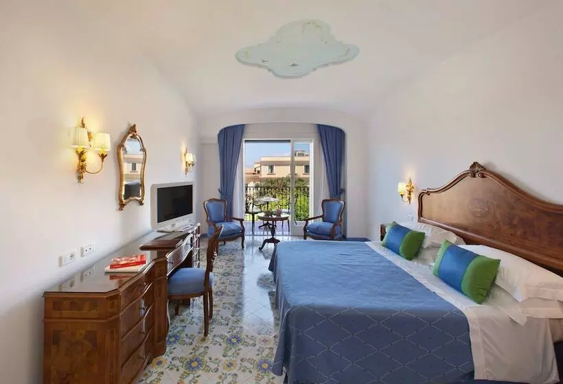 اتاق کلاسیک با چشم‌انداز شهر, Grand Hotel La Favorita